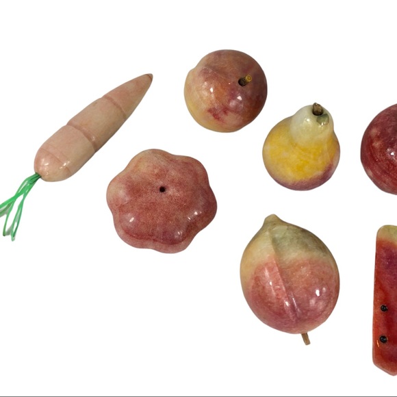 Vintage Italian Alabaster Fruit & Vegetable 7 pc Set Hand Carved MCM - Picture 3 of 4